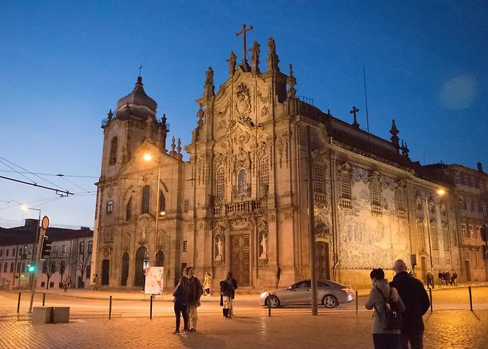 Merc Ribeira's Place شقة