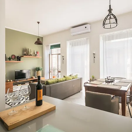 Merc Ribeira's Place