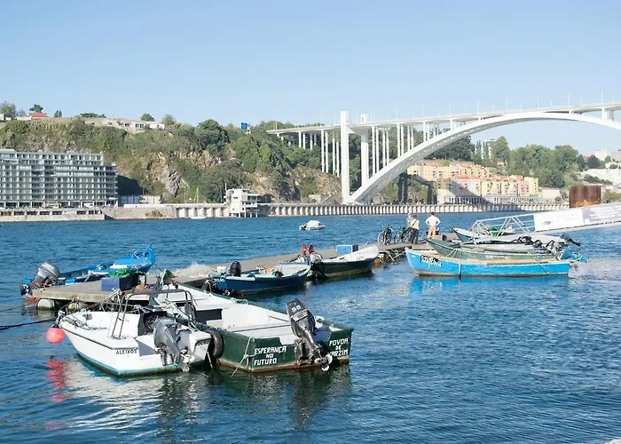 Merc Ribeira's Place *