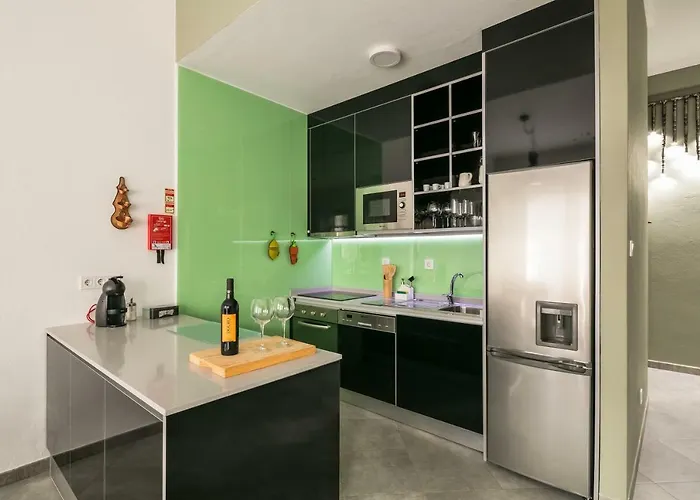 Διαμέρισμα Merc Ribeira's Place